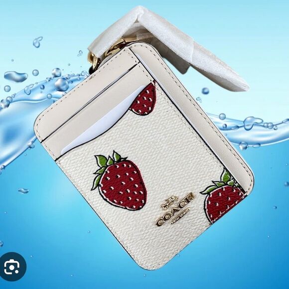 Coach Zip Card Case With Strawberry Print Wallet Bag Purse - Picture 1 of 11